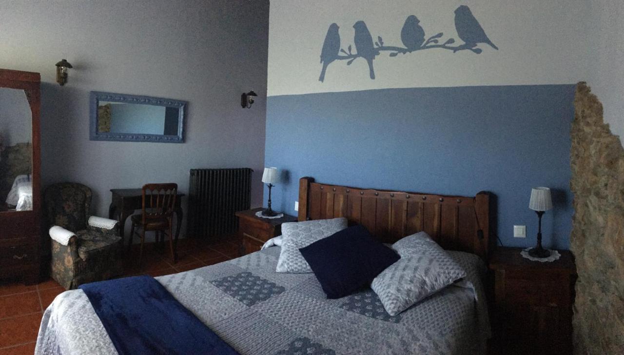 Hotel Rural Posada El Trenti De Corona Valoria Екстер'єр фото