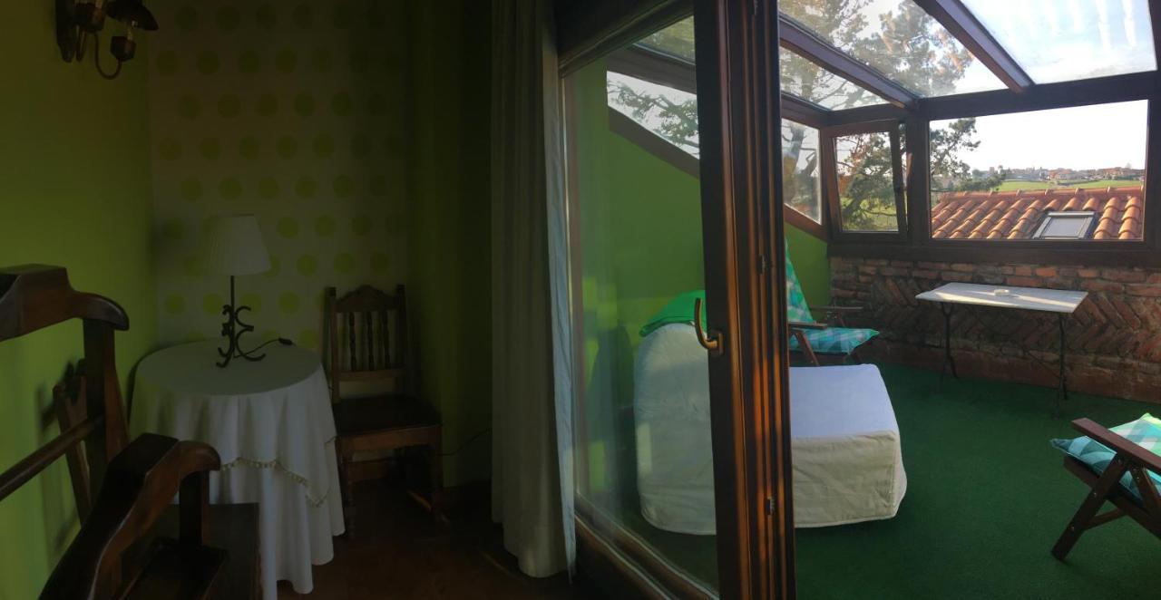 Hotel Rural Posada El Trenti De Corona Valoria Екстер'єр фото